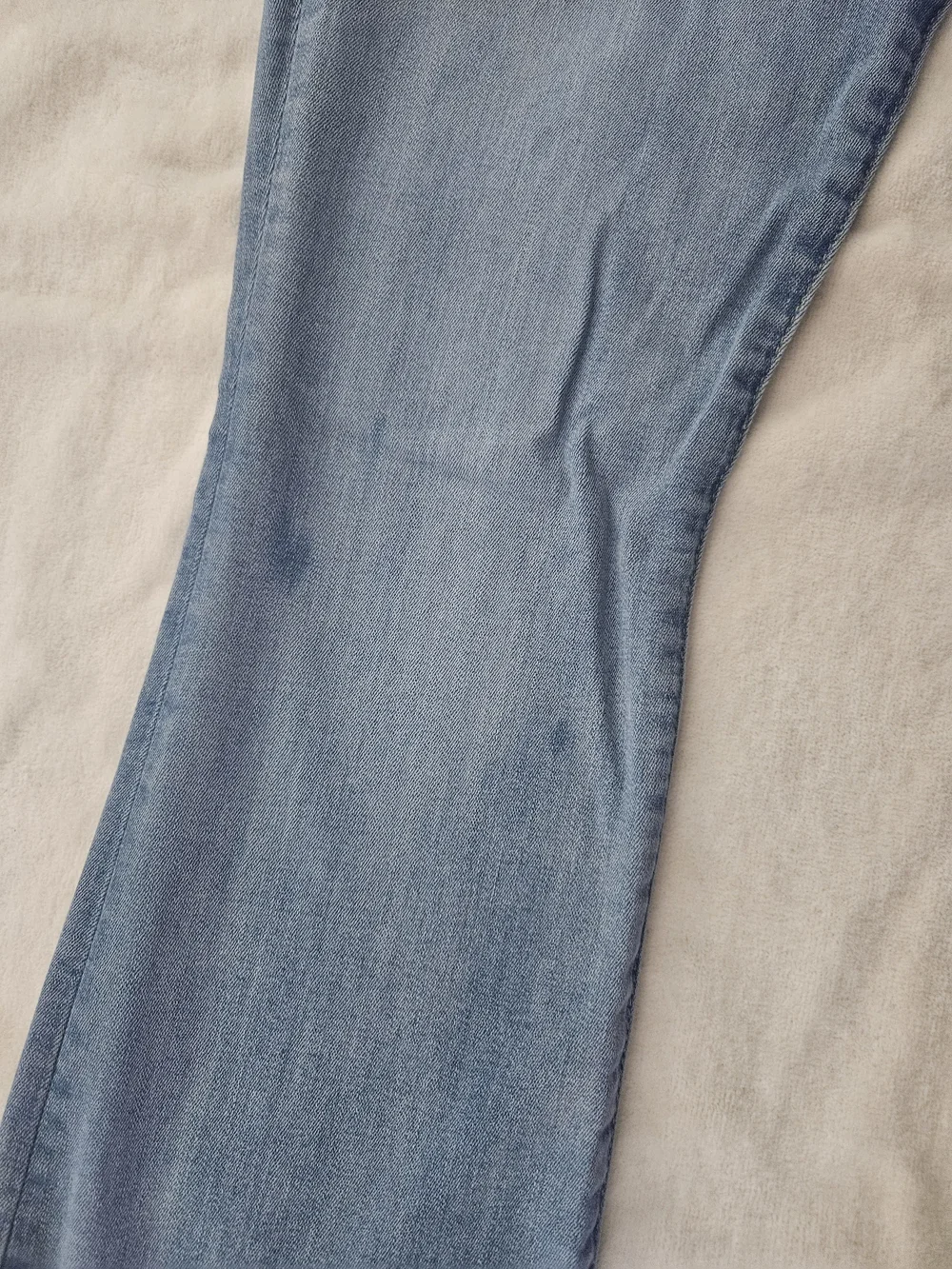 GAP 1969 Baby Boot High Rise Flare Jeans Light Wash - 28L / 6 Long